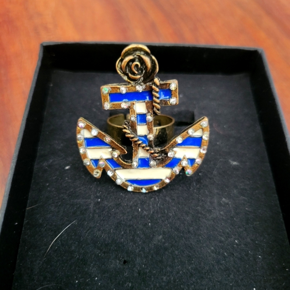 Anchor ring